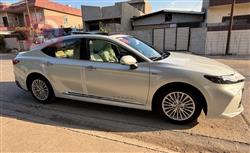 تۆیۆتا کامری